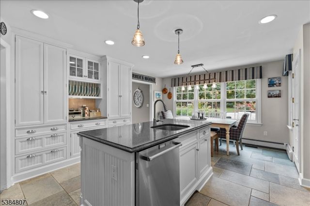 78 Spring Ridge Dr, Berkeley Heights Twp., NJ 07922