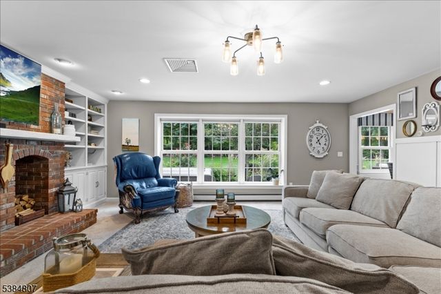 78 Spring Ridge Dr, Berkeley Heights Twp., NJ 07922