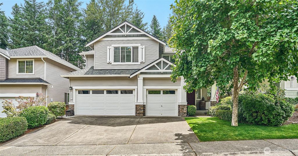 28091 Maple Ridge Way SE, Maple Valley, WA 98038