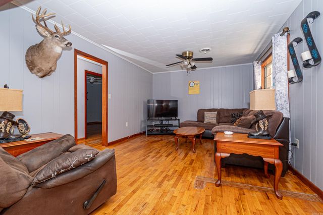 407 Grand Ave, Banks, AR 71631