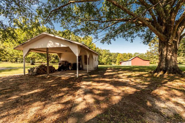 407 Grand Ave, Banks, AR 71631