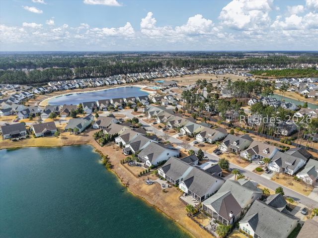 35 Foxpath Ln, Bluffton, SC 29910