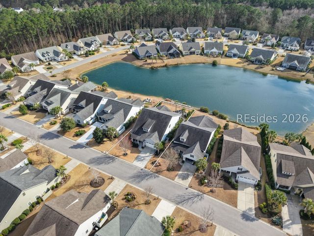 35 Foxpath Ln, Bluffton, SC 29910
