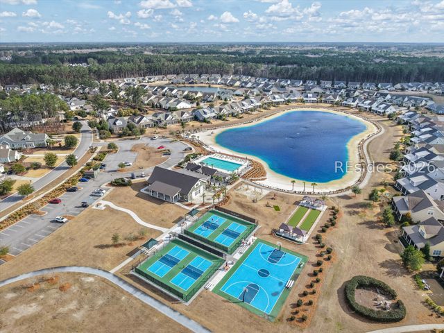 35 Foxpath Ln, Bluffton, SC 29910