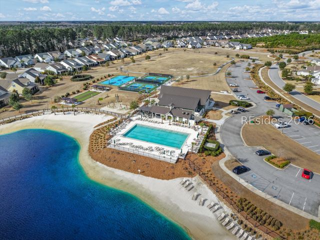 35 Foxpath Ln, Bluffton, SC 29910