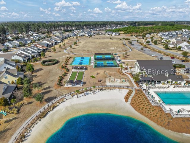 35 Foxpath Ln, Bluffton, SC 29910