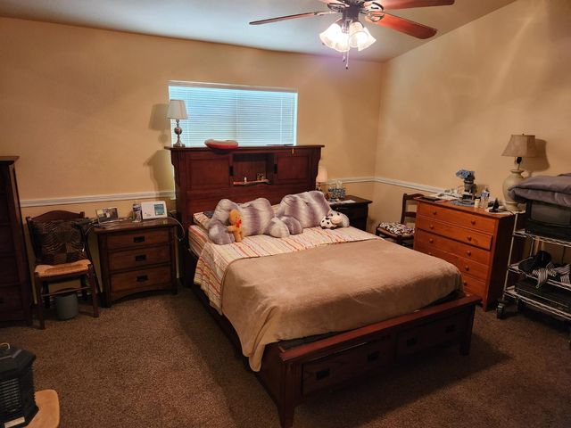 6182 N Tracy Avenue, Fresno, CA 93722