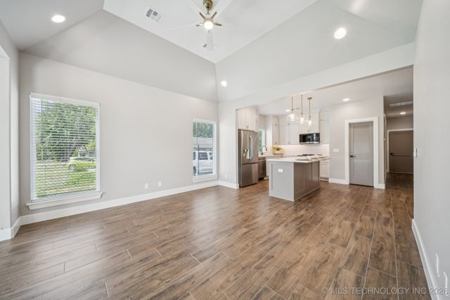 210 S Bluff Street A, Catoosa, OK 74015