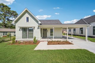 210 S Bluff Street A, Catoosa, OK 74015