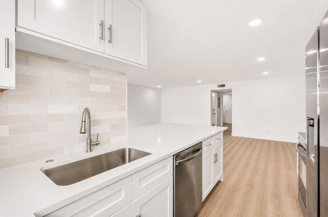 1007 South Drive, Delray Beach, FL 33445