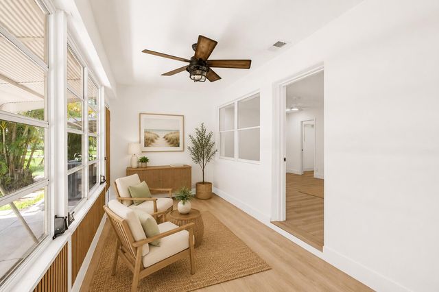 1007 South Drive, Delray Beach, FL 33445