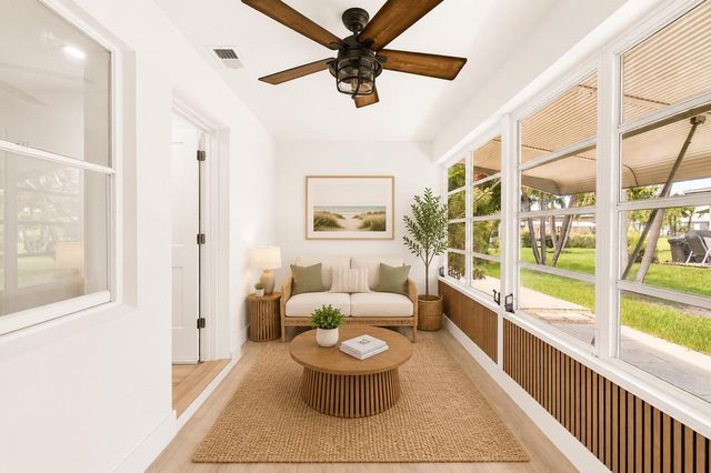 1007 South Drive, Delray Beach, FL 33445