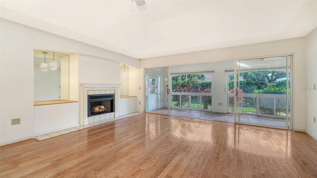 4429 OAKLEY GREENE 6, Sarasota, FL 34235