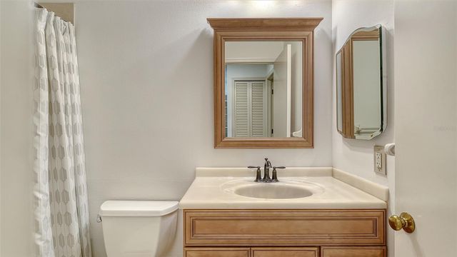 4429 OAKLEY GREENE 6, Sarasota, FL 34235