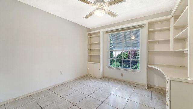 4429 OAKLEY GREENE 6, Sarasota, FL 34235