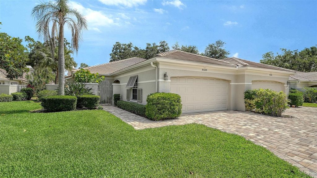 4429 OAKLEY GREENE 6, Sarasota, FL 34235