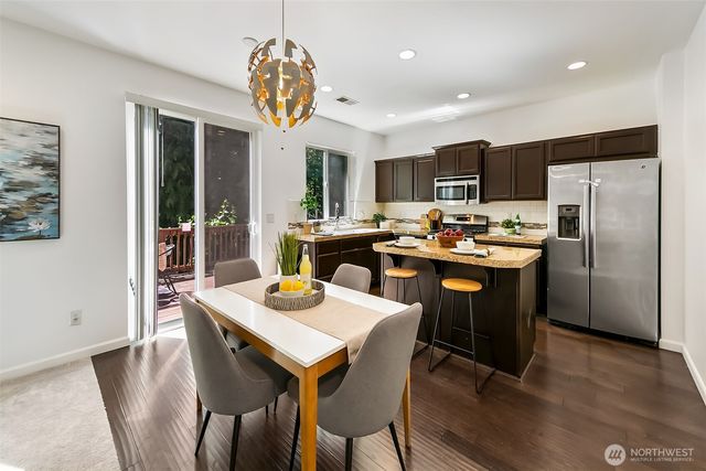 11341 5th Avenue SW, Seattle, WA 98146