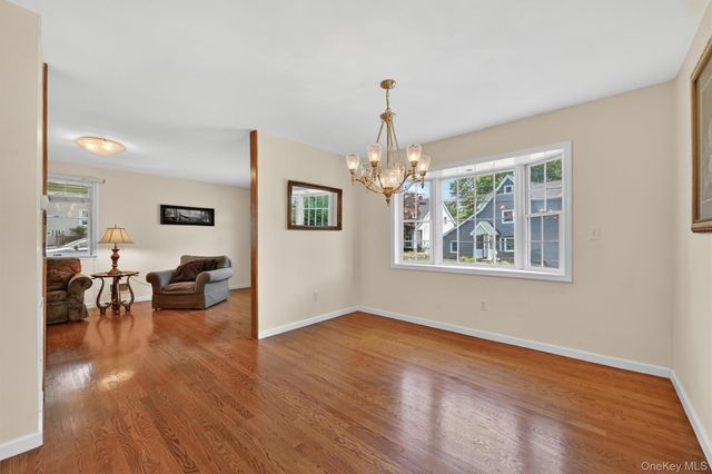 106 Cedar Avenue, Pearl River, NY 10965