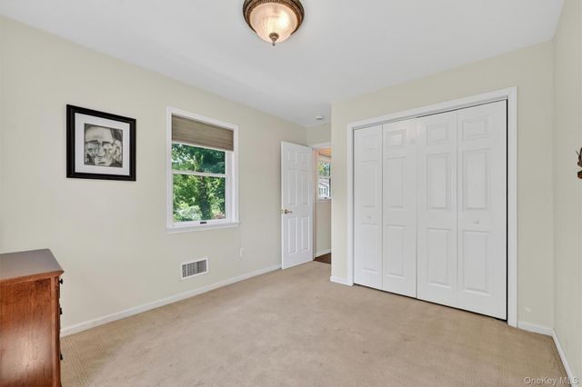 106 Cedar Avenue, Pearl River, NY 10965