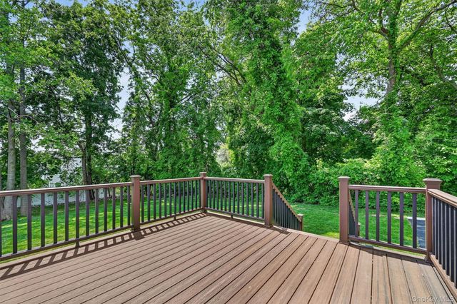 106 Cedar Avenue, Pearl River, NY 10965