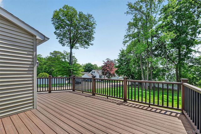 106 Cedar Avenue, Pearl River, NY 10965