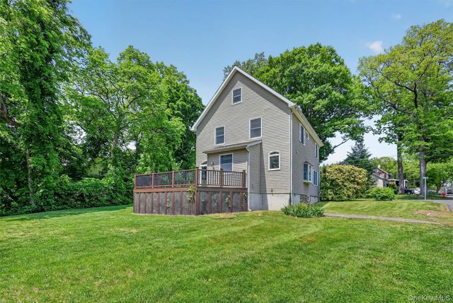 106 Cedar Avenue, Pearl River, NY 10965