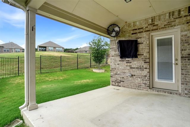 6513 Woodmere Court, Denton, TX 76226