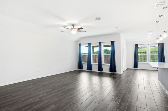 6513 Woodmere Court, Denton, TX 76226