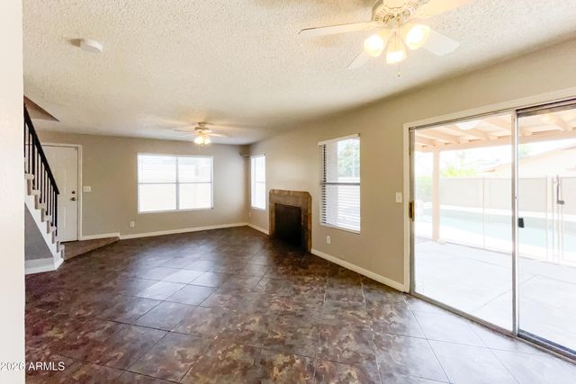 4055 E CAMINO Street, Mesa, AZ 85205