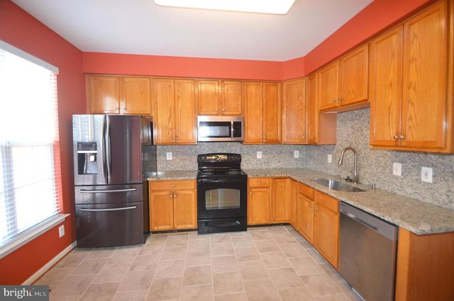 13509 BANNACKER PL, Herndon, VA 20171