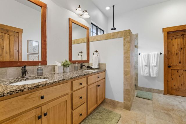 18717 Natures WAY, Jonestown, TX 78645