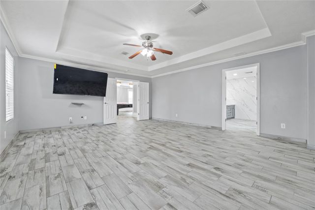 1010 Stillgate Court, Spring, TX 77373