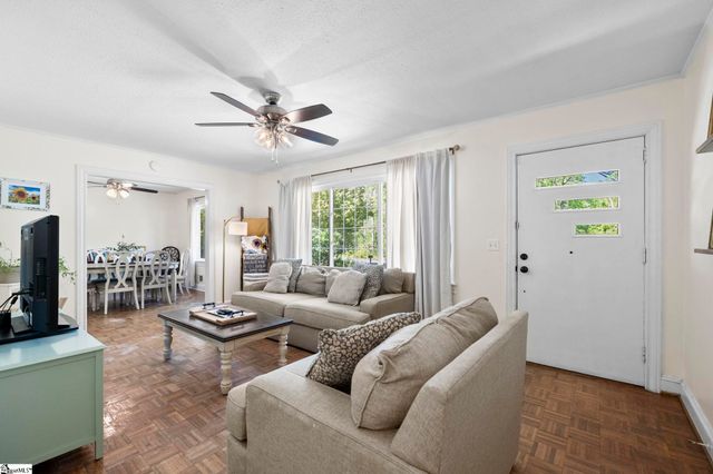 300 Woodvale Avenue, Fountain Inn, SC 29644