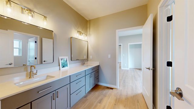 501 11th St. NW, Minot, ND 58703