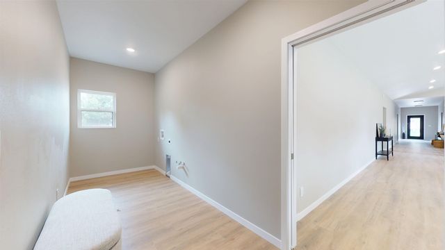 501 11th St. NW, Minot, ND 58703