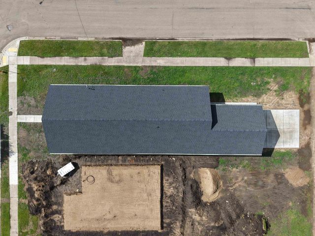 501 11th St. NW, Minot, ND 58703