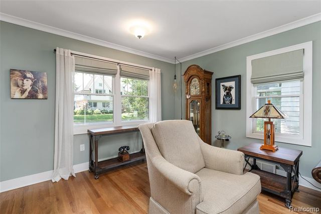 307 Linwood Avenue, Rochester, MI 48307