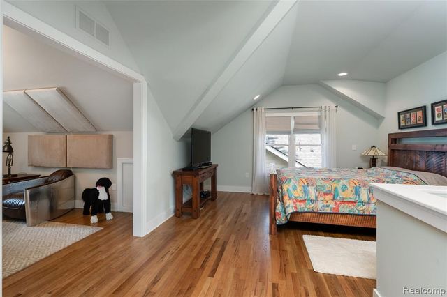 307 Linwood Avenue, Rochester, MI 48307