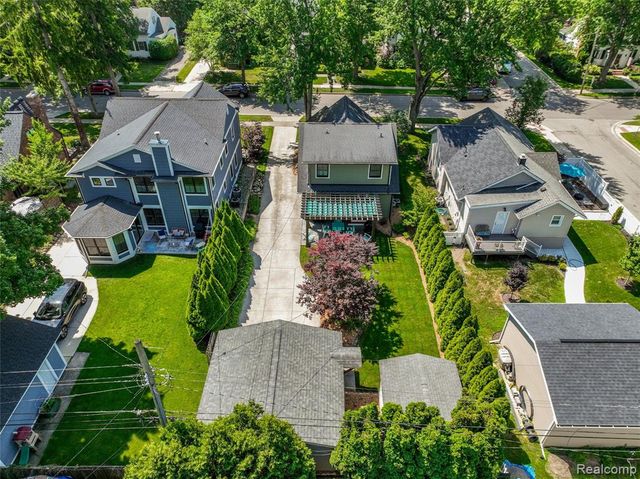 307 Linwood Avenue, Rochester, MI 48307