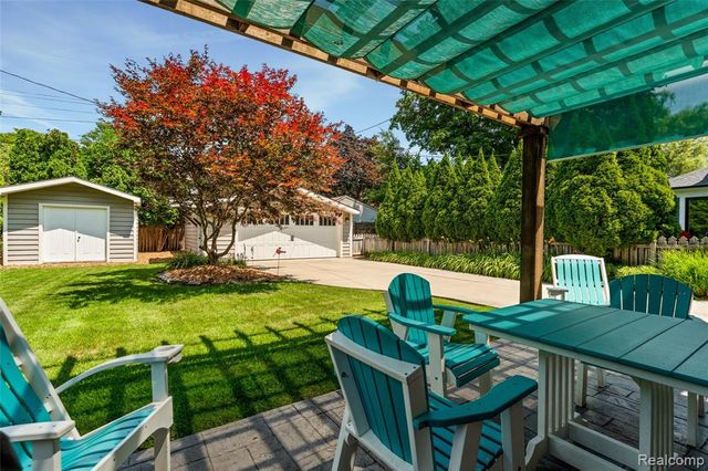 307 Linwood Avenue, Rochester, MI 48307