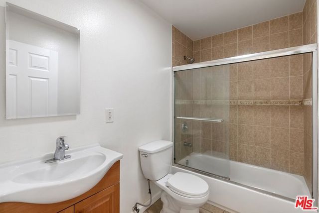 145 E Gage Avenue, Los Angeles, CA 90003
