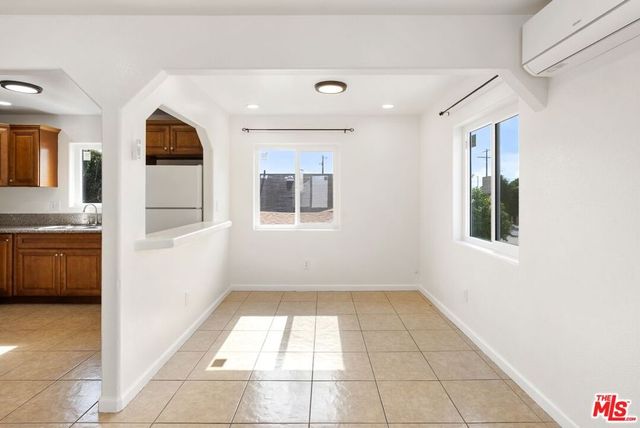 145 E Gage Avenue, Los Angeles, CA 90003