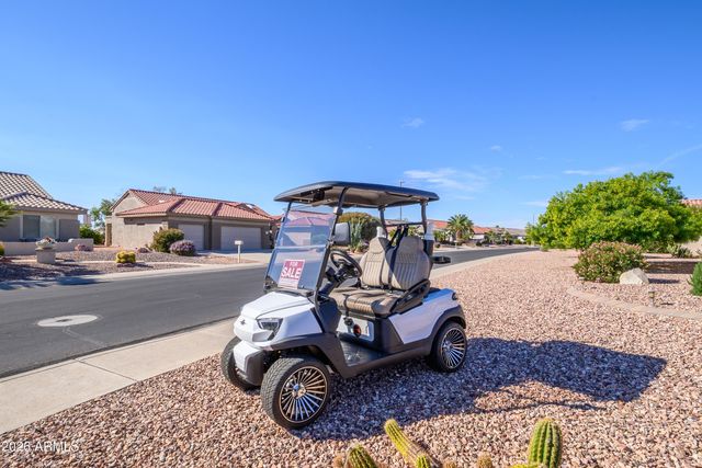 16166 W SANDIA PARK Drive, Surprise, AZ 85374