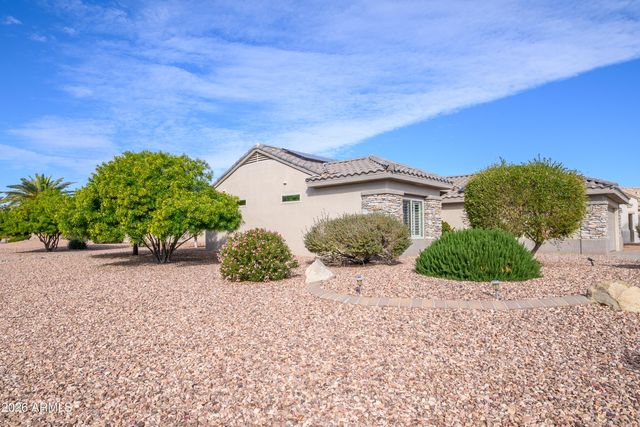 16166 W SANDIA PARK Drive, Surprise, AZ 85374