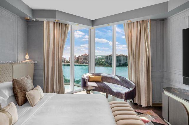 300 S Pointe Dr 1501, Miami Beach, FL 33139