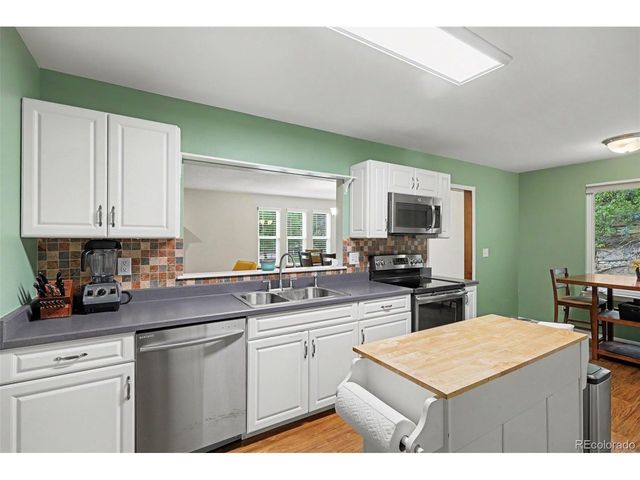 9381 Mcshane Ct, Parker, CO 80134