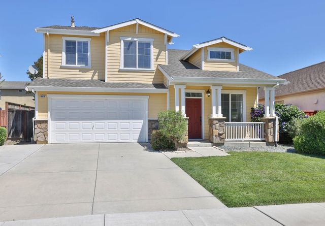 887 Martiri Drive, Gilroy, CA 95020