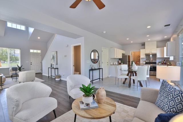 887 Martiri Drive, Gilroy, CA 95020