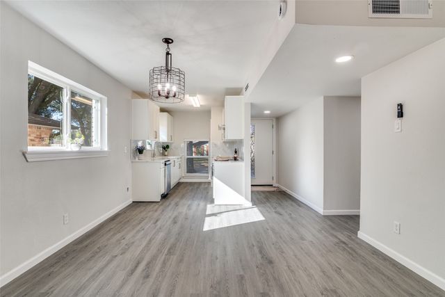 6402 Casa Vista Drive, Garland, TX 75043