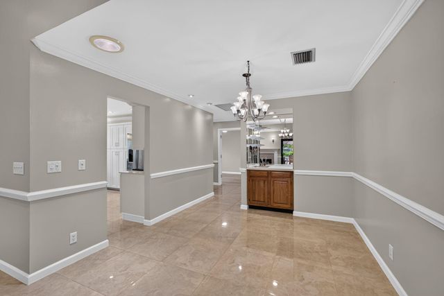 65 Balfour Road E, Palm Beach Gardens, FL 33418